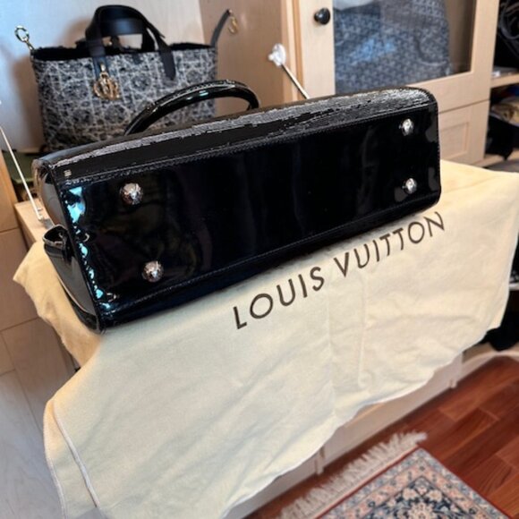 Louis Vuitton Black Epi Leather Pont Neuf GM - Picture 7 of 12